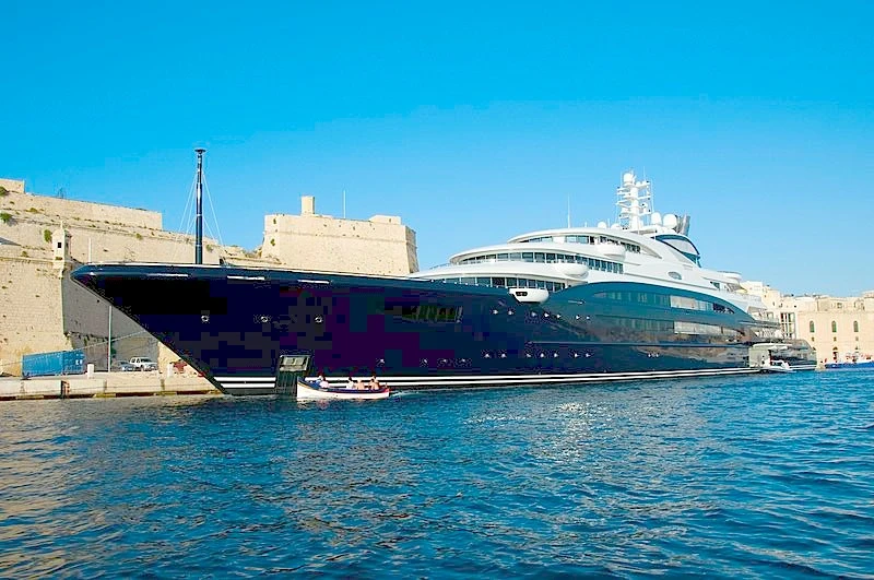 DISPLACEMENT MOTOR YACHT 3000GT AND ABOVE winner M/Y Serene