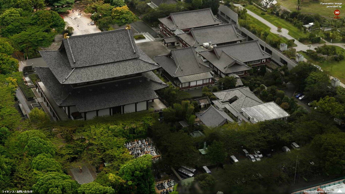 As you might expect, the level of detail seen in the panorama is impeccable