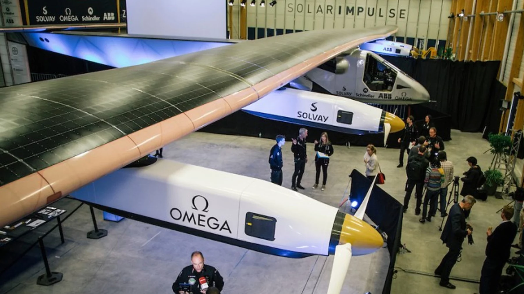 Solar Impulse 2 makes its public debut in Payerne, Switzerland