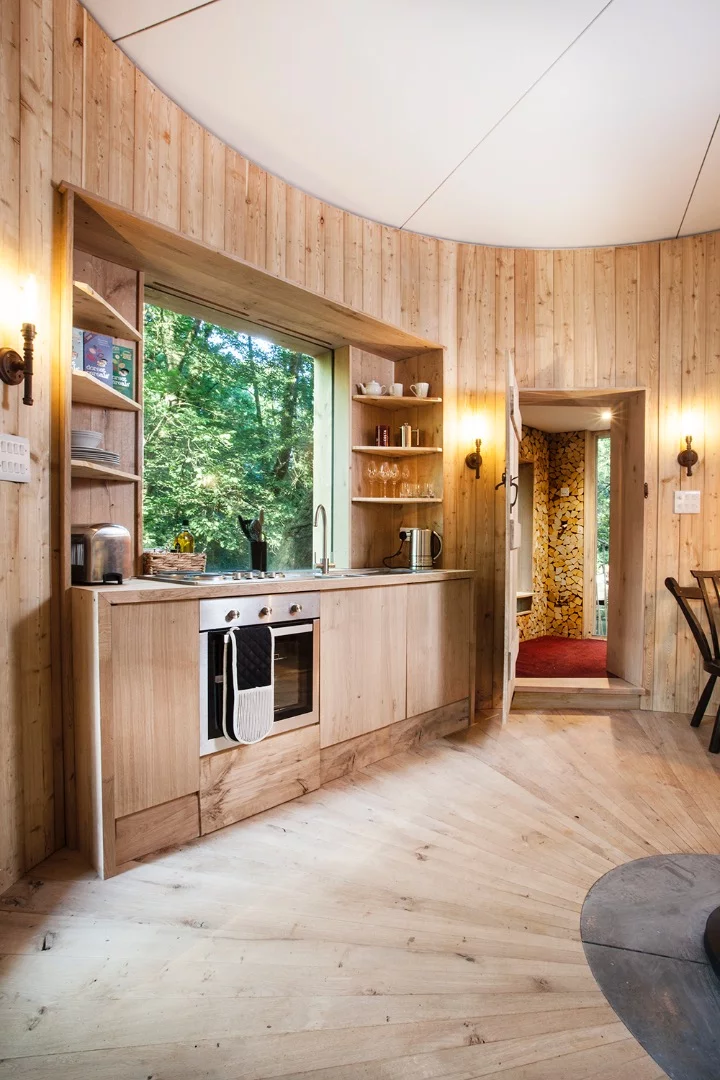 The kitchenette in the Woodsman's Treehouse