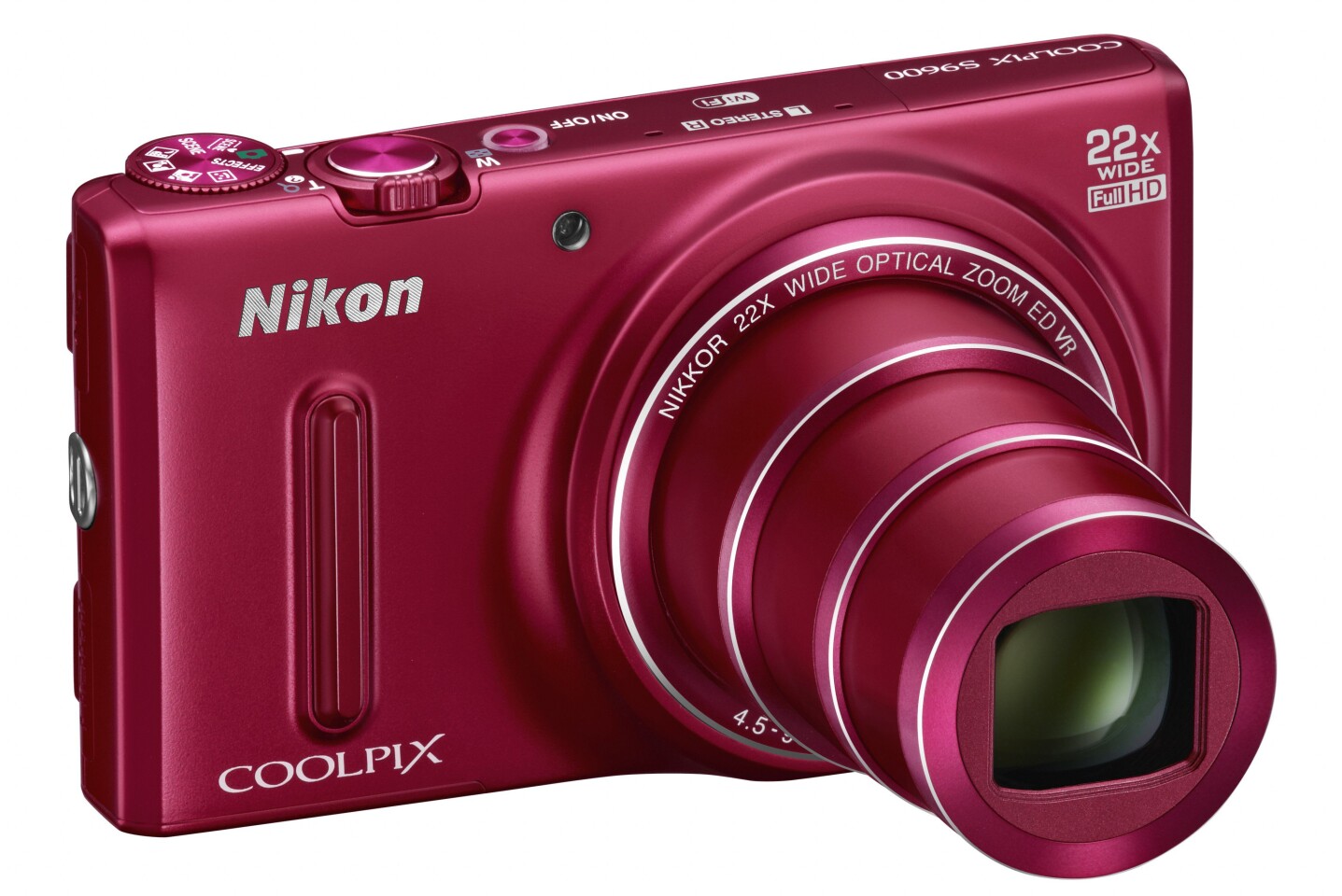 Nikon Coolpix S9600 boasts a 1/2.3-inch 16-megapixel CMOS sensor