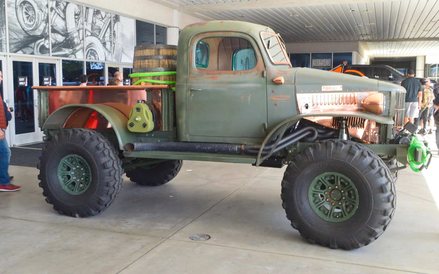 Some shiny metal makes an old truck look rather purty