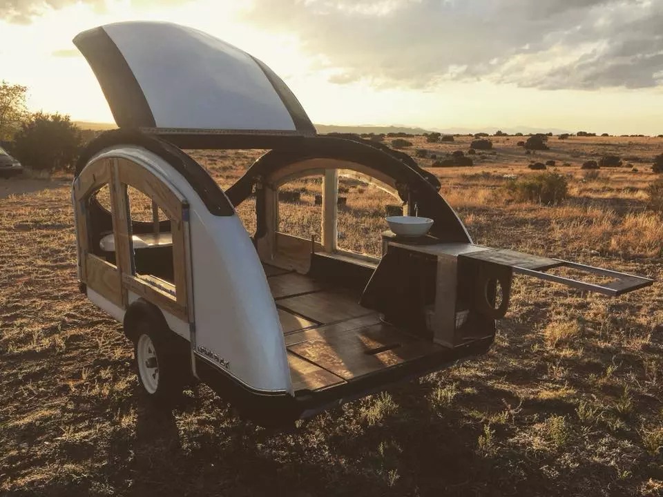 Earth Traveler owners will be able to fill out their cabins with optional equipment or leave them empty for hauling gear