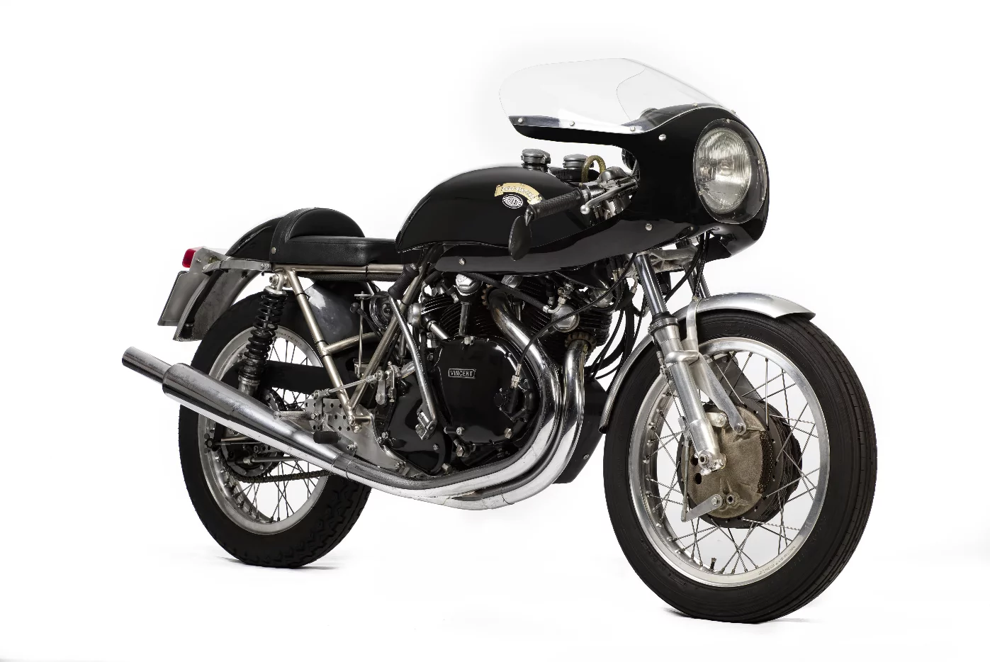 An Egli-Vincent built for Robert White in 2004 by the renowned Vincent specialist, Patrick Godet, Lot 582 sold for £55,200 ($71,919).