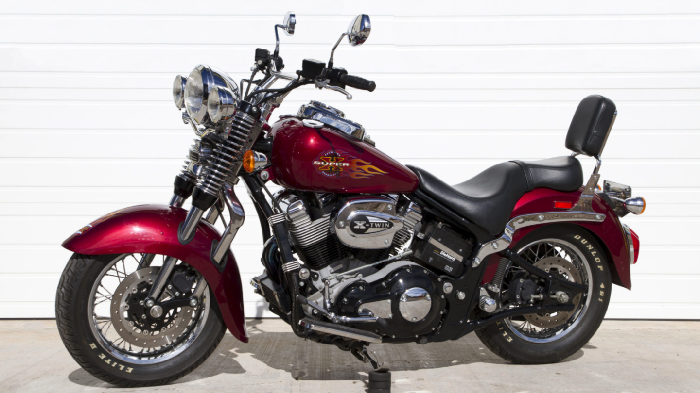 The Super-X is Excelsior-Henderson's most recent production model, the Super X, commenced production in early 1999. The Super X was a completely new motorcycle with a new engine and frame, and all rights related to the production of the Super-X are believed to be included in the sale (more details to be announced).