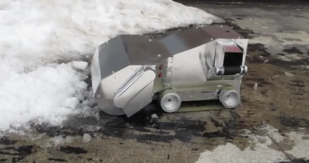 SnowBYTE – the semi-autonomous snowblower robot