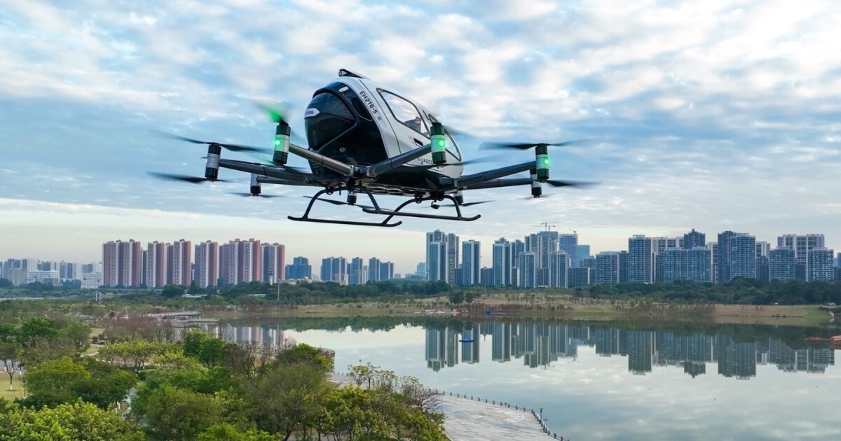 Autonomous EHang eVTOL jumpstarts nascent pilotless air tourism industry