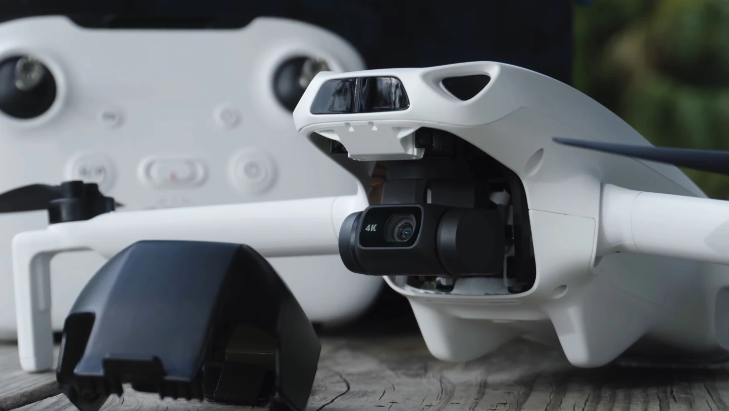 The Skyrover S1's 1/2-inch Sony sensor captures 48-MP photos and ultra-smooth 4K/60-fps video in a camera module mounted to a 3-axis gimbal