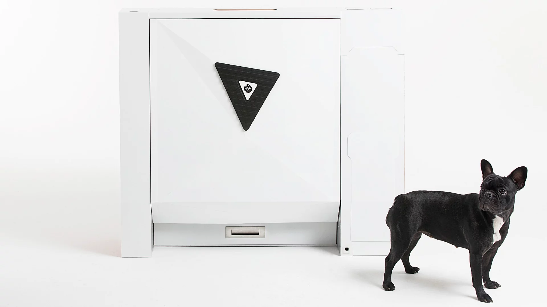 Inubox sits folded up when not needed