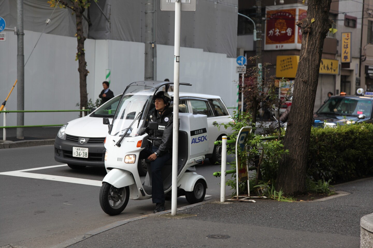 Honda’s 50cc threewheeled Gyro cargo scooter