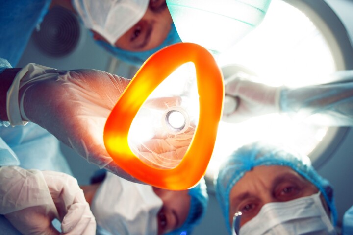 Propofol, a general anesthetic, causes unconsciousness by producing chaotic activity in the brain