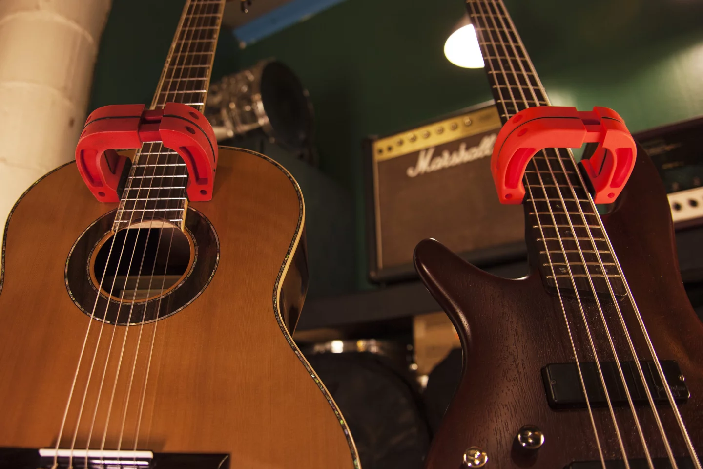 The Magnet has been designed to fit almost any six- or seven-string electric or acoustic guitar, and even good for a five string bass