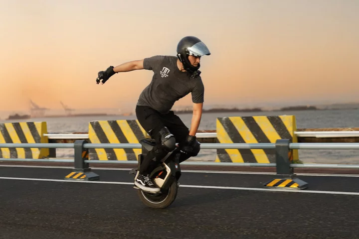 "Unlike traditional scooters or bicycles, the V12S gives riders true hands-free freedom. Enjoy a coffee, shoot a video, or simply feel the wind on your face – the V12S responds intuitively to your body's movements, becoming a natural extension of yourself."