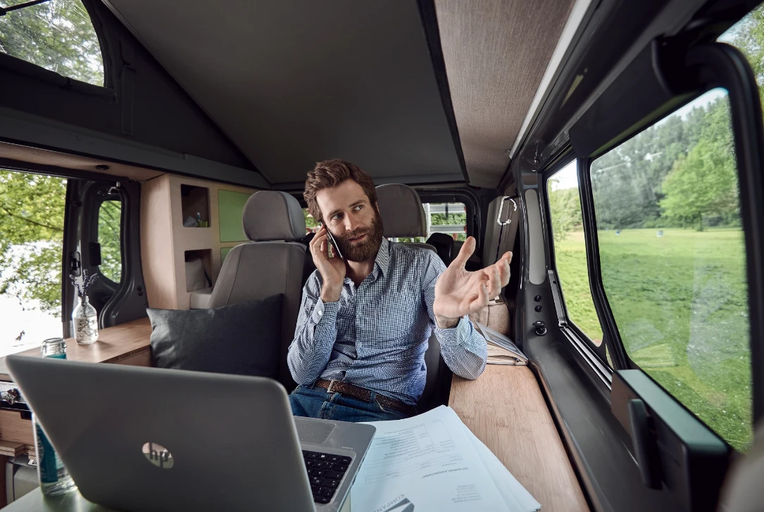 Along with everyday commuting, camping and cargo hauling, Kompanja imagines its van finding use as a mobile worksite