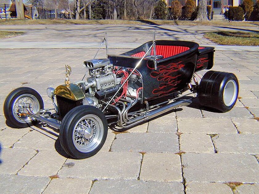 Quarter-scale model of a 1923 roadster equipped with the Conley Stinger 609 V8 (Photo: Conley Precision Engines)