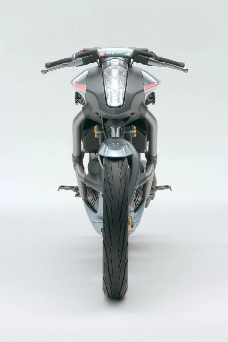 Suzuki's Crosscage concept.