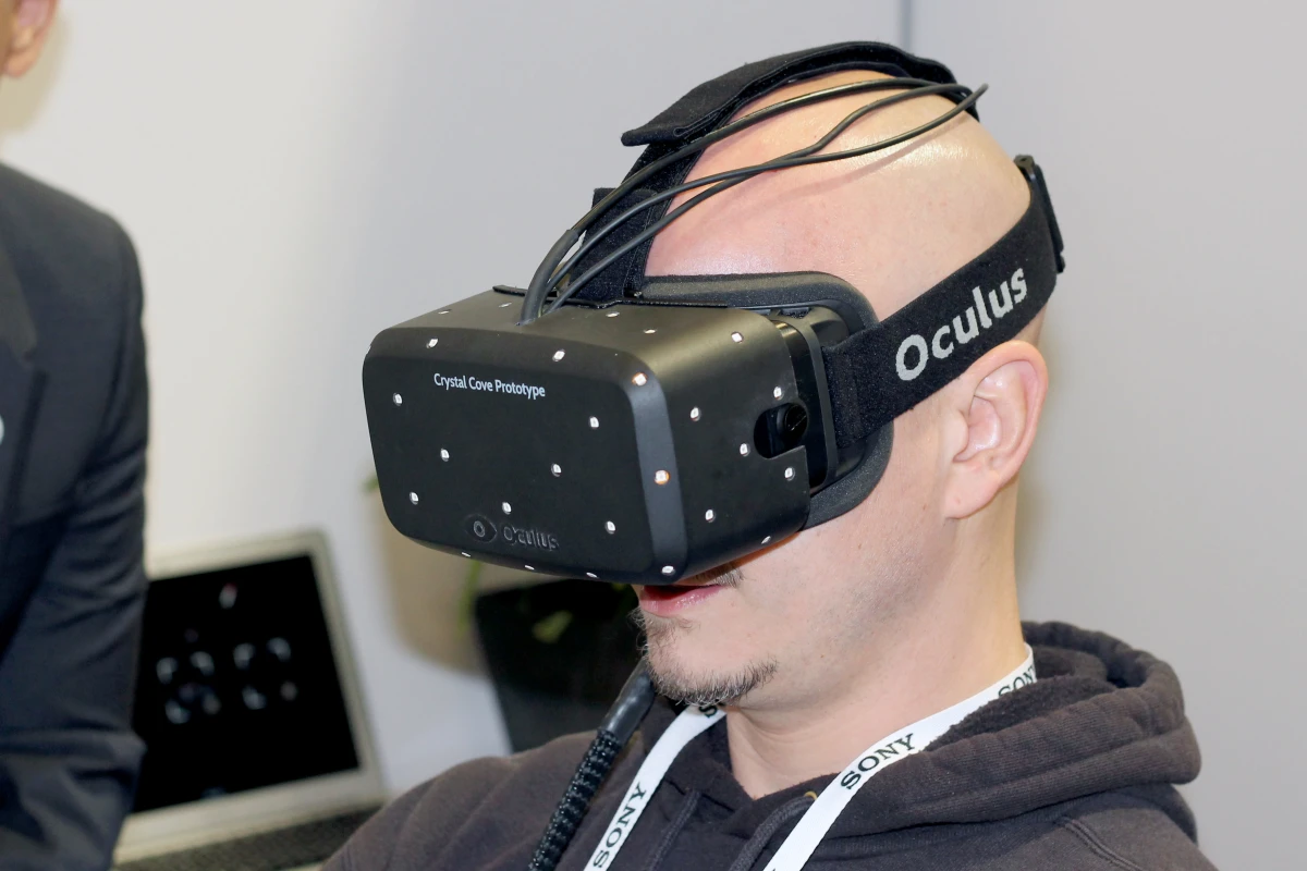 Gizmag goes heads-on with the new Crystal Cove prototype of the Oculus Rift virtual reality headset
