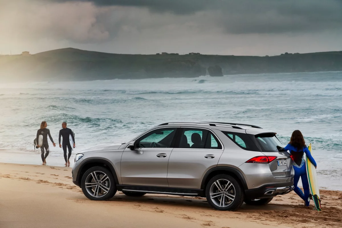 2019 Mercedes-Benz GLE: on the beach
