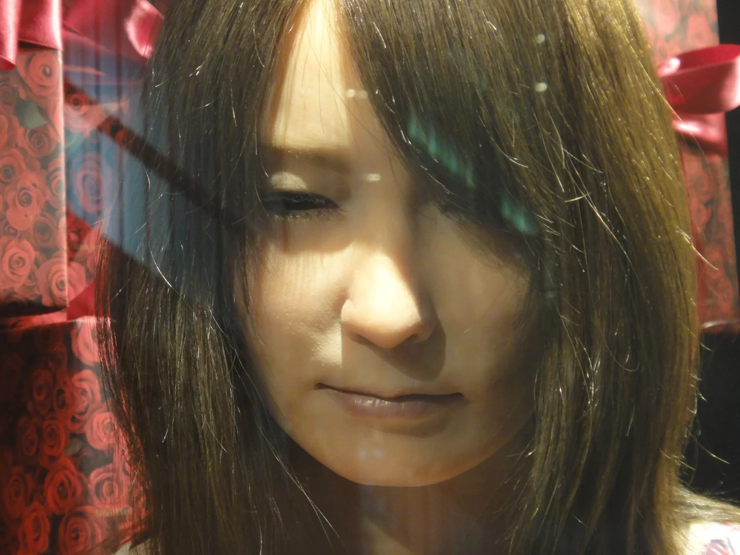 Geminoid-F is programmed with 65 human-like actions