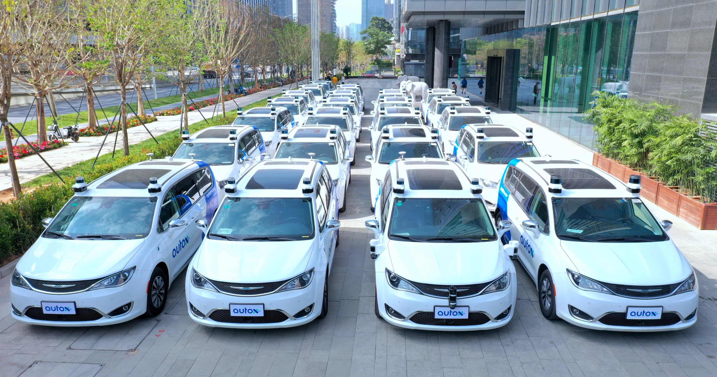 AutoX rolls out first fully autonomous taxi fleet in China