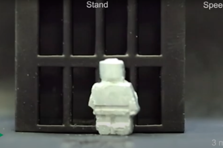A humanoid "robot" made of a phase-change material shifts from solid and liquid to escape jail, in just one demonstration of the new tech