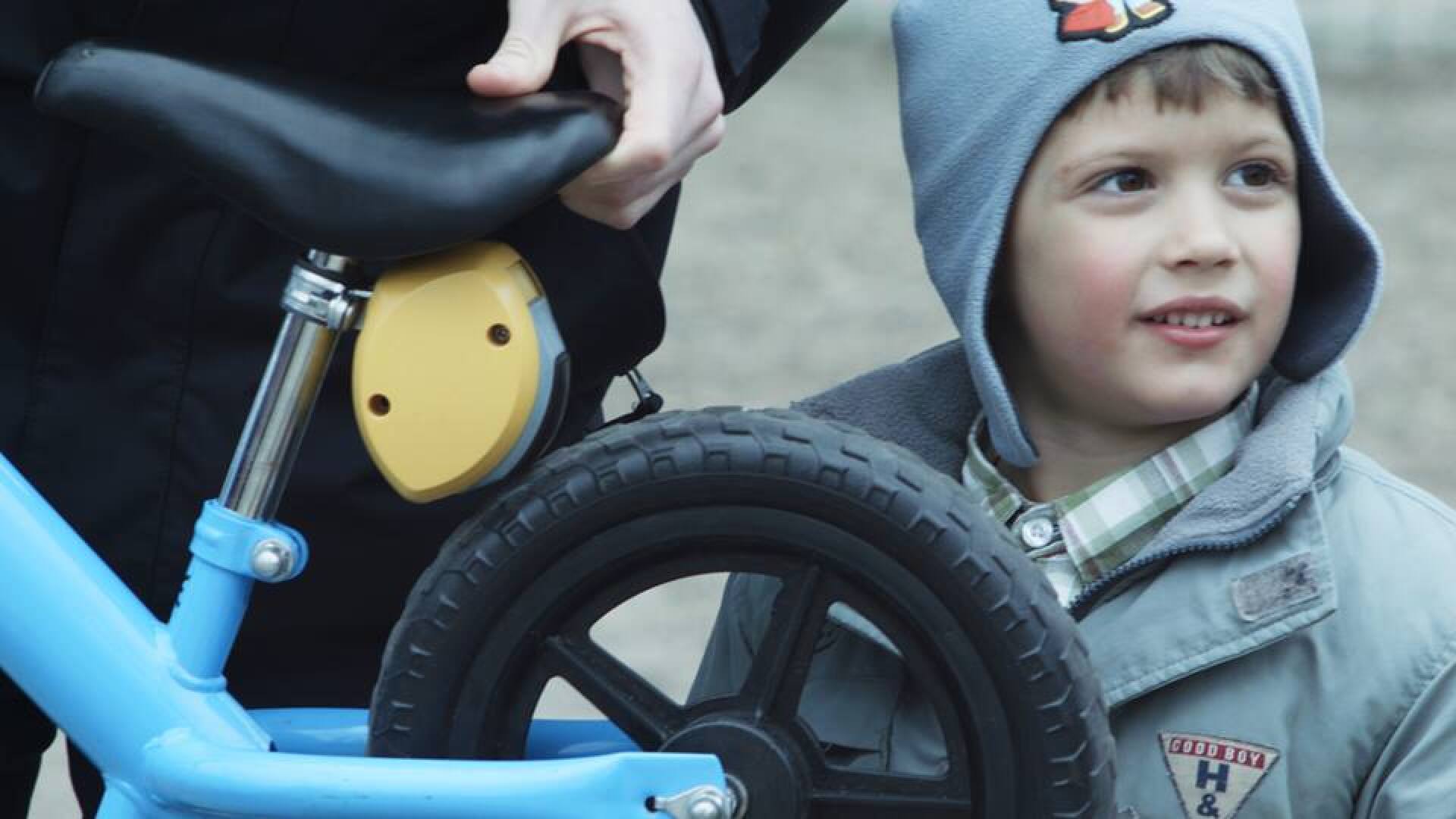 Remotecontrolled MiniBrake aims to boost safety for biking novices