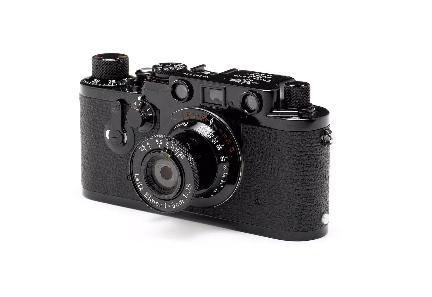 The 1954 Leica IIIf was the company's first camera to feature built-in flash synchronization. This model is expected to sell for at least US$30,000