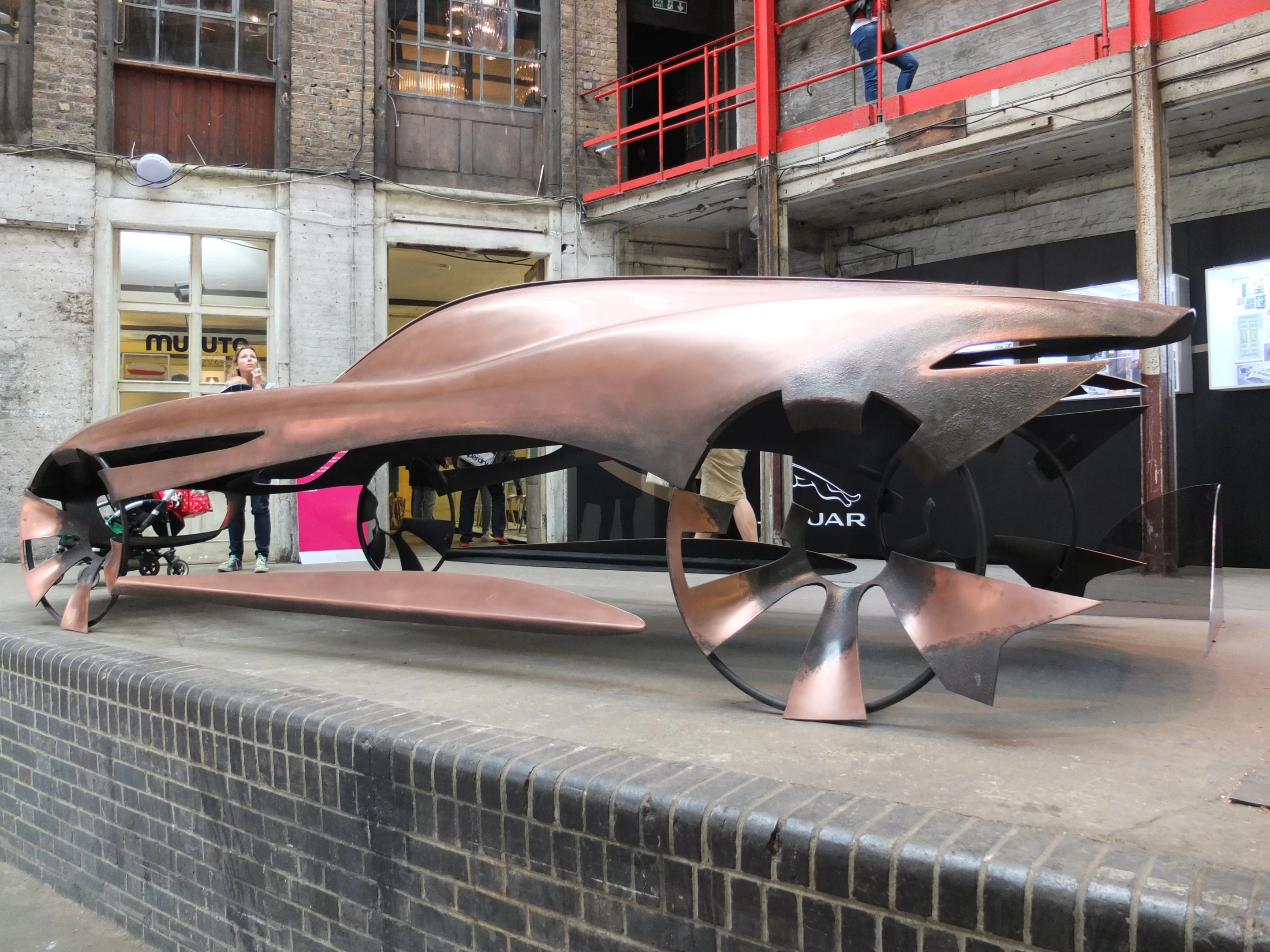 The winning piece on display at Clerkenwell Design Week (Photo: Gizmag)