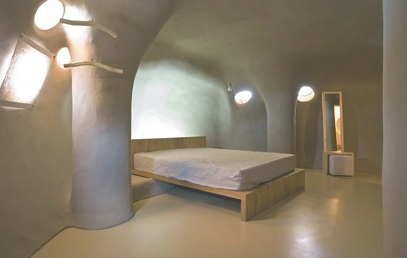 The Friend House Ukrainian ecohotel was sustainably built using only wood, clay, reeds and stone