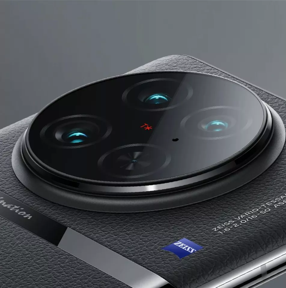 The X90 Pro boasts a 50-megapixel main camera, 50-MP telephoto and 12-MP ultra-wide, each with Zeiss optics