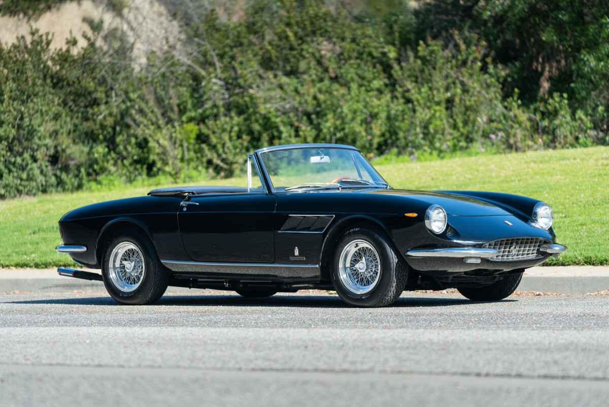 1967 Ferrari 330 GTS