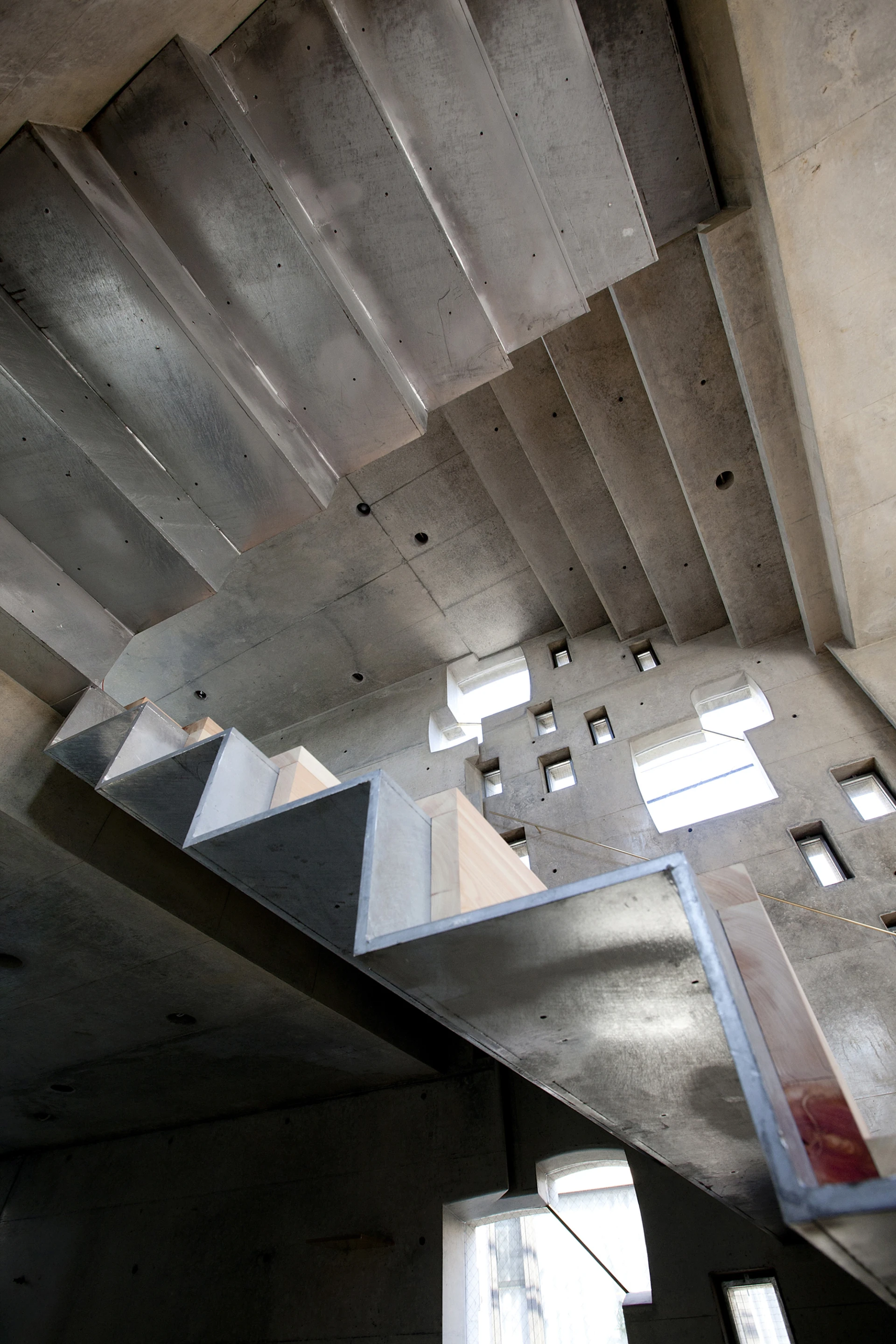 The architects have done an excellent job arranging the interior and have made full use of what space is available (Photo: Yuji Nishijima)