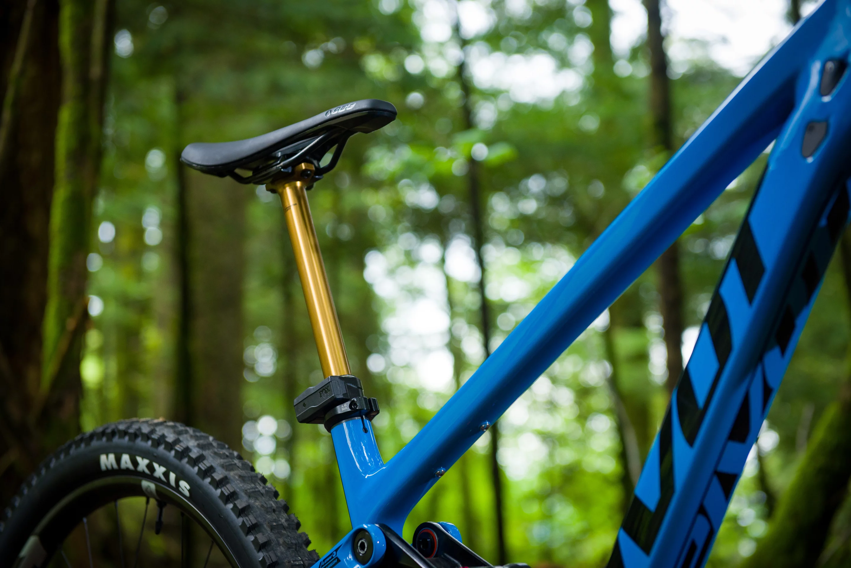The Neo protocol debuted in Fox's Transfer Neo dropper seatpost
