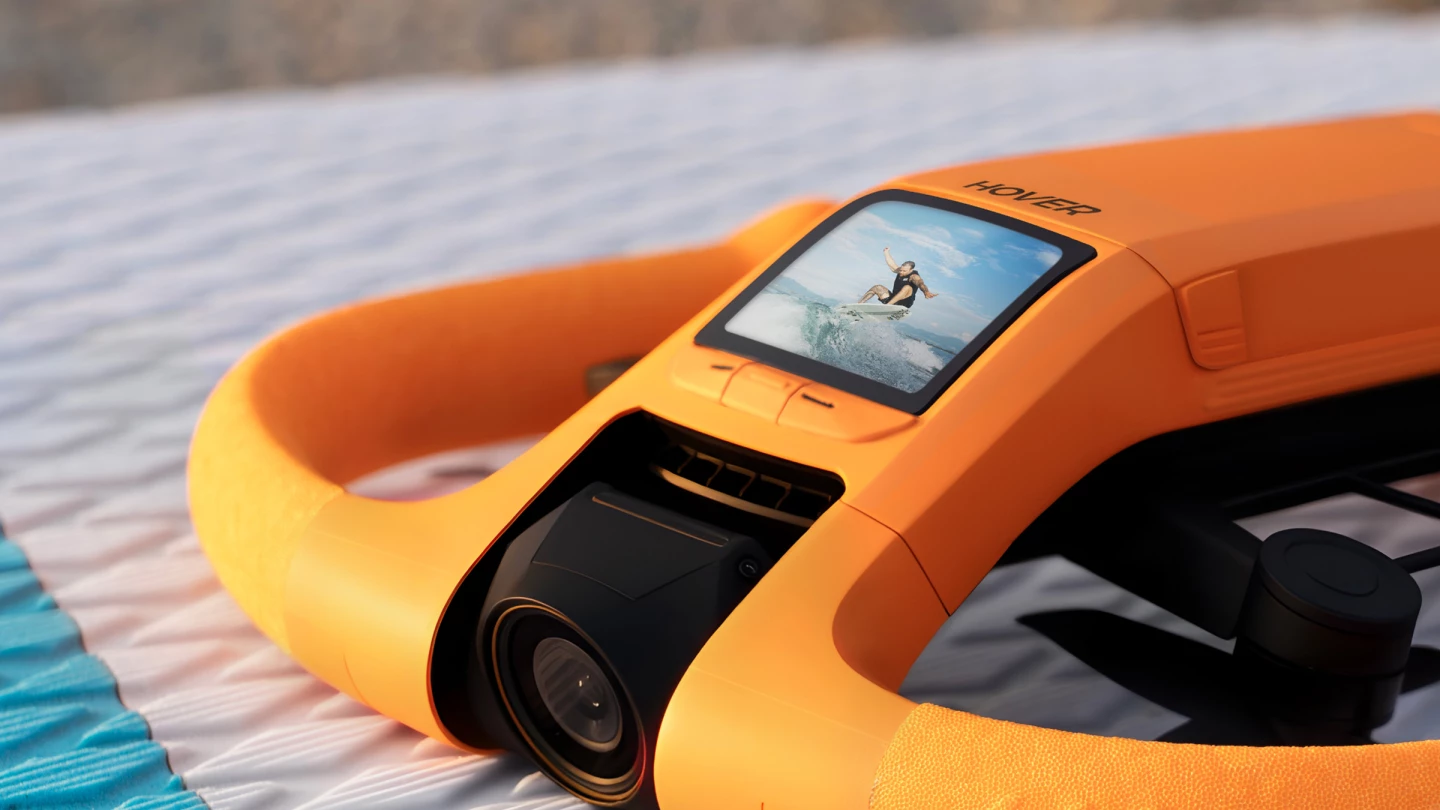 HoverAir Aqua has a 1.6-inch AMOLED display on it so you can preview shots without needing your phone