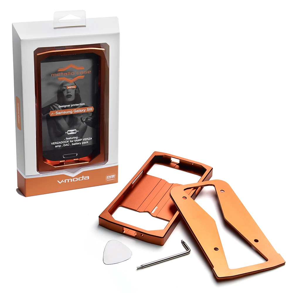 The packaging for the METALLO case