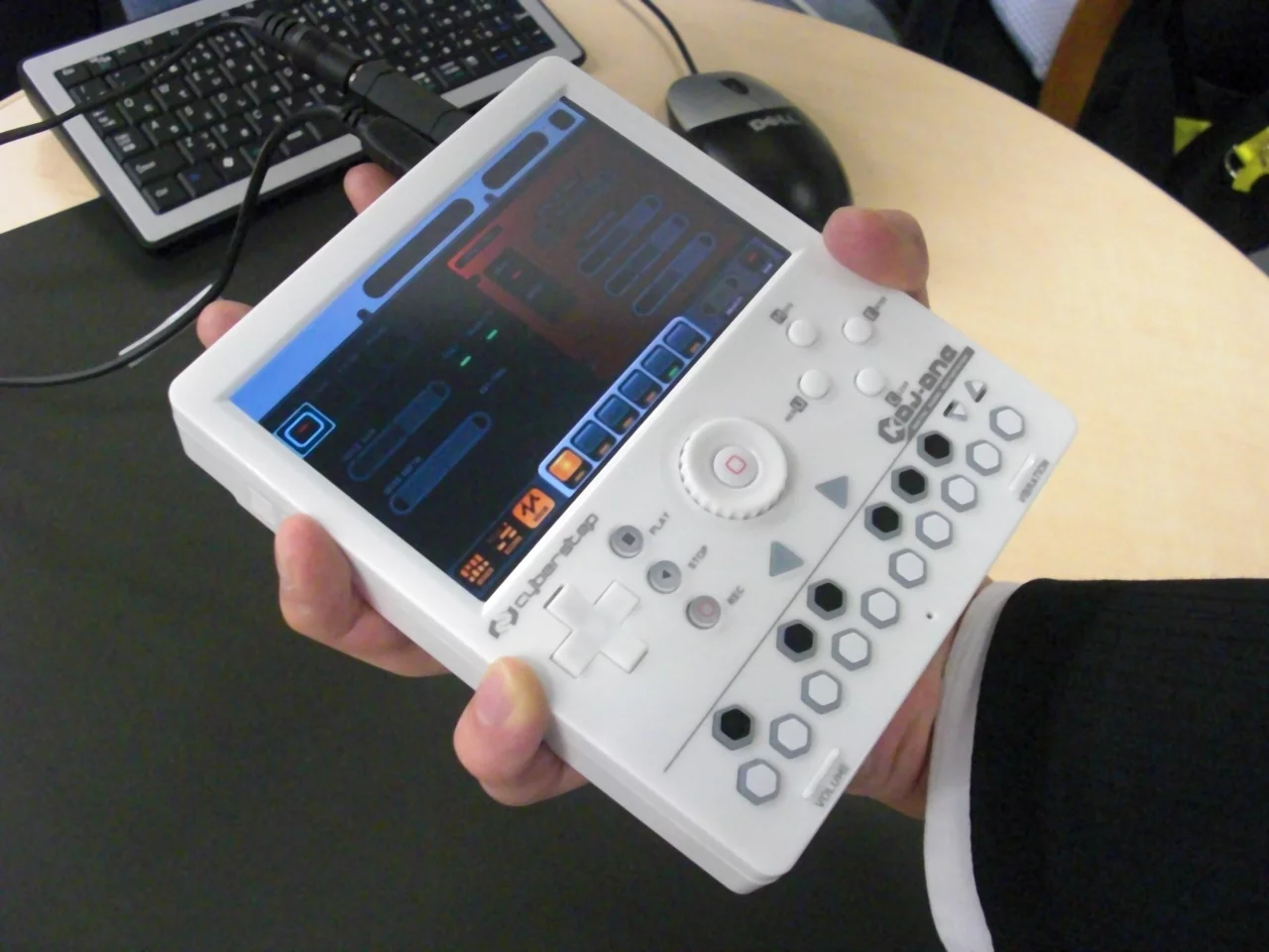 The KDJ-ONE runs on Intel's MeeGo operating system and is powered by an Atom 1GHz processor