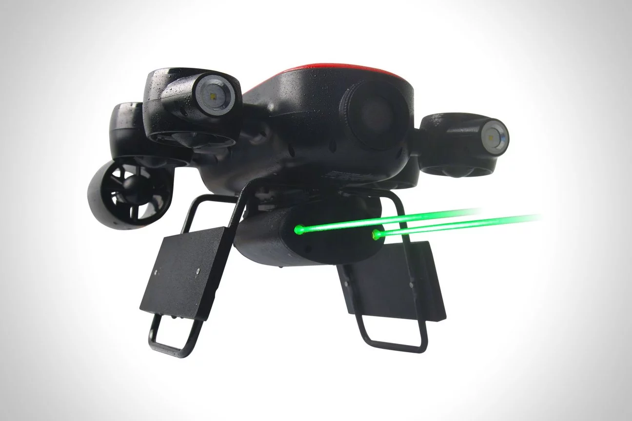The Geneinno T1 Pro, equipped with its laser scaler