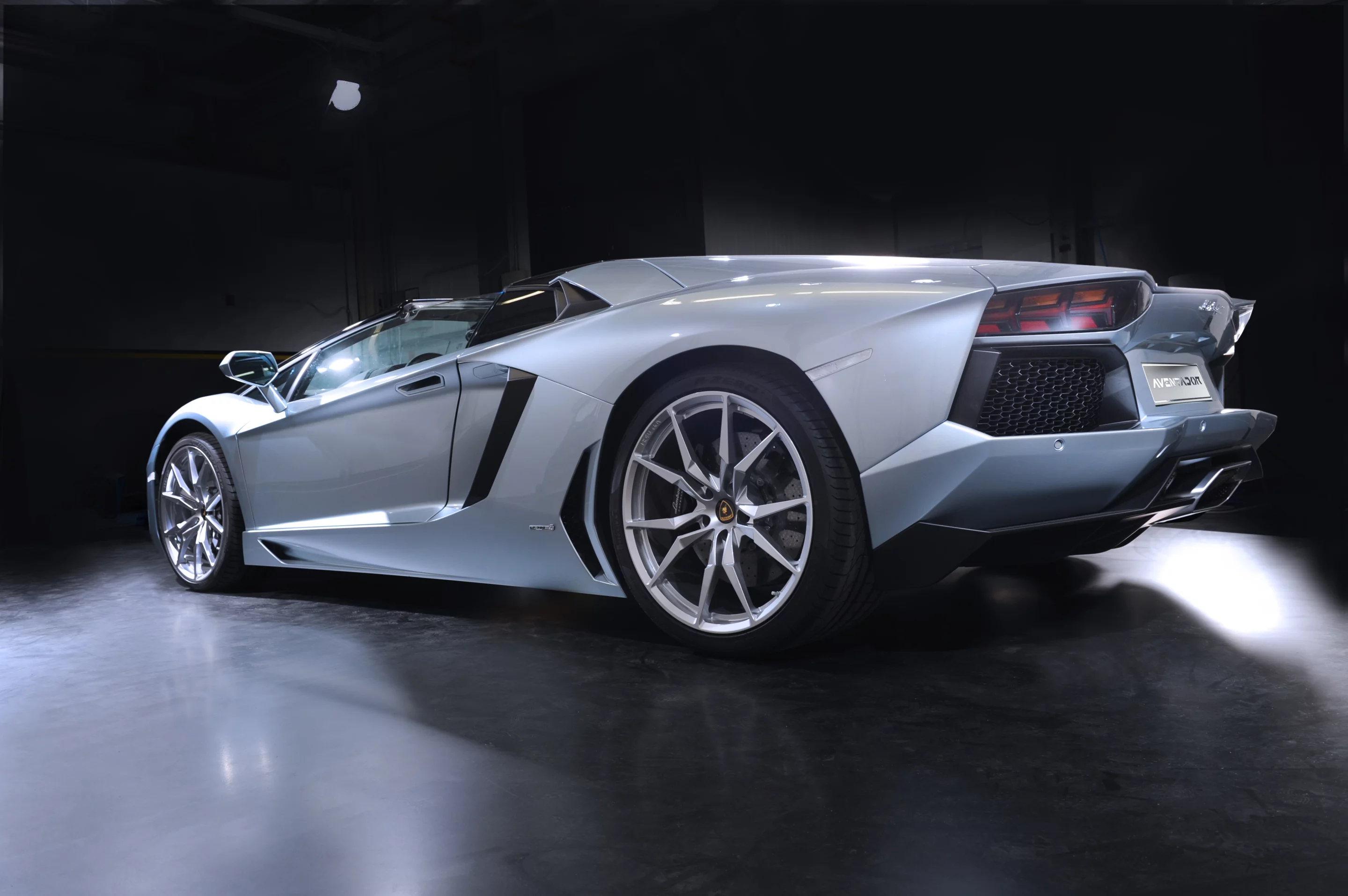 Lamborghini Aventador LP700-4 Roadster low angle rear view