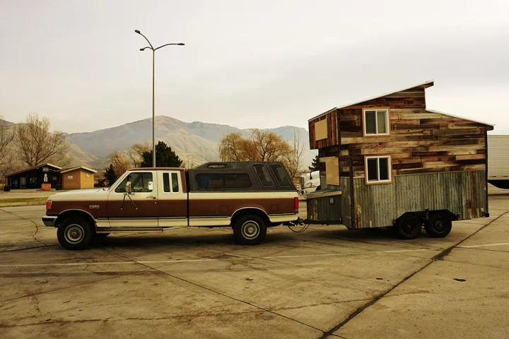 The Wheelie Shack is very small and doesn't have a toilet, shower, or running water