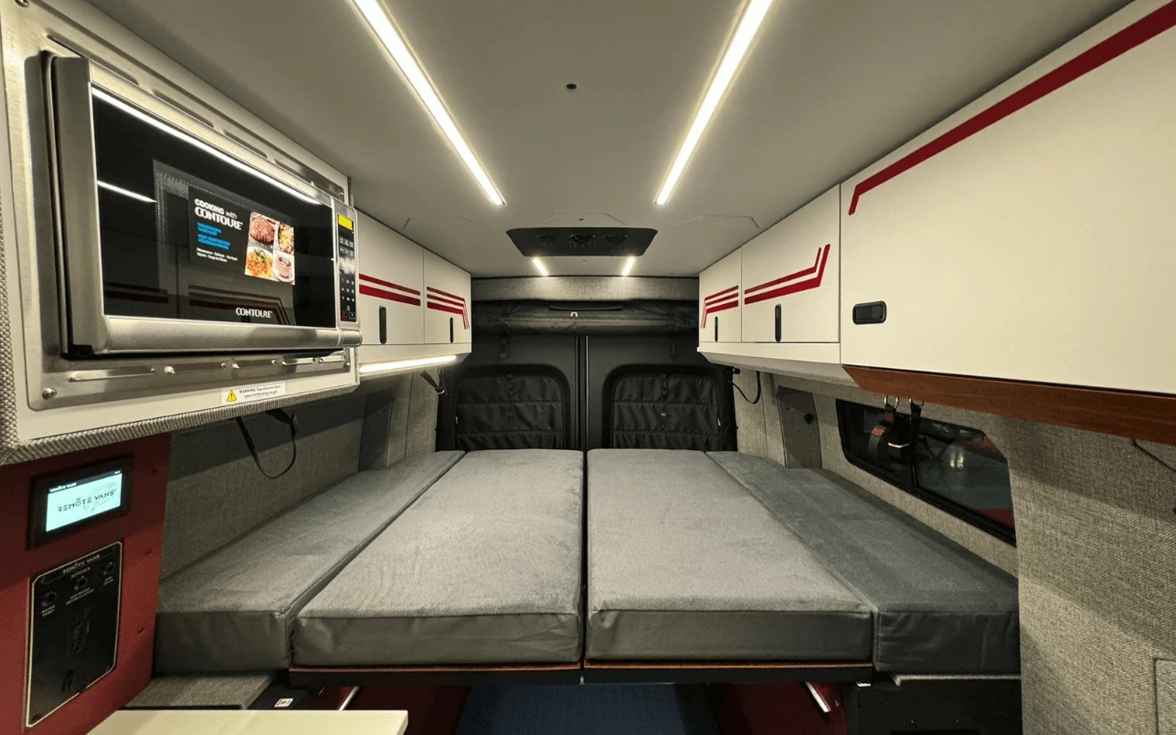 Remote utilizes the side flairs to create a transverse raised bed it calls a queen