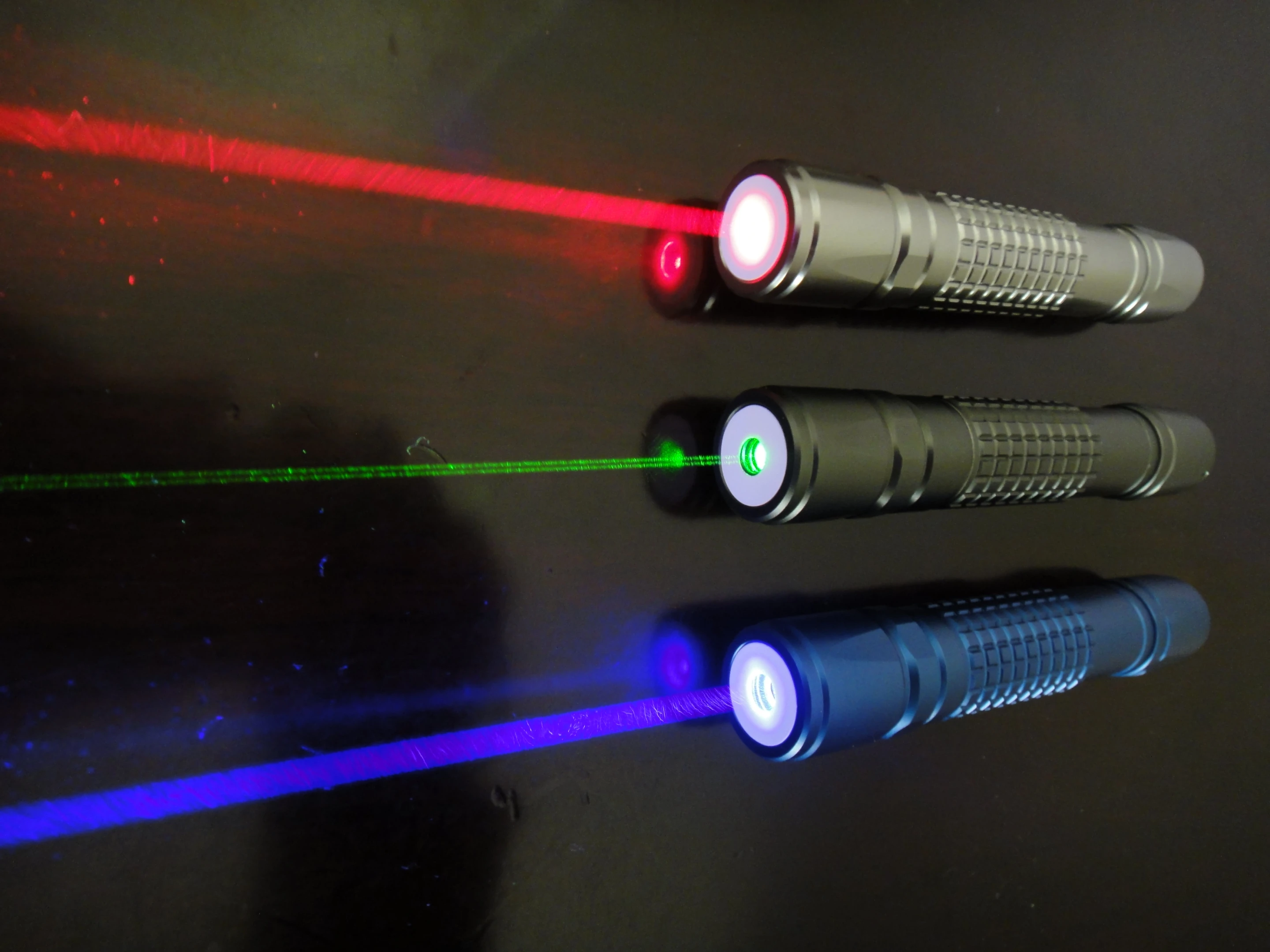 Current laser eye-protection only cover single wavelengths (Image: Netweb01)