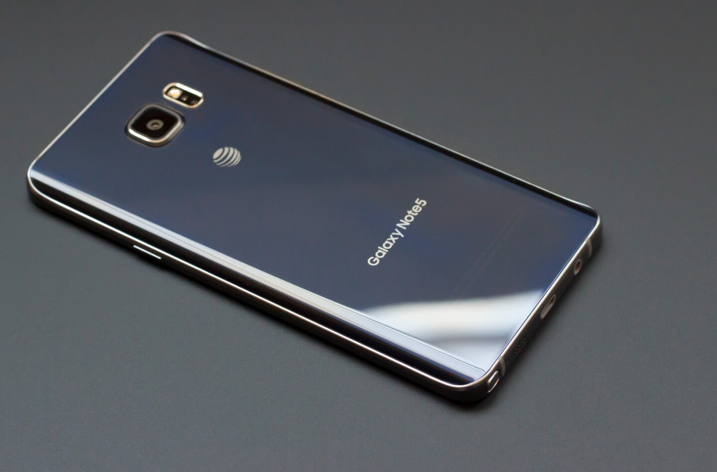 Last year's Galaxy Note 5 – the new model will skip the "6" and jump straight into the "Galaxy Note 7"