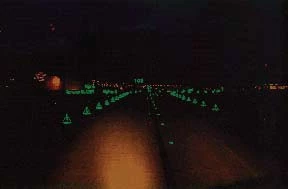 Heads-up display depicting roll-out, turn-off, and taxi guidance (Credit: NASA Langley Research Center)