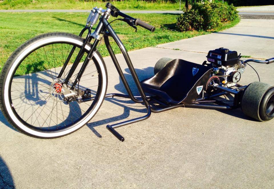 The Big Wheel Drift trike runs on a 6.5 hp (4.8 kW) motor