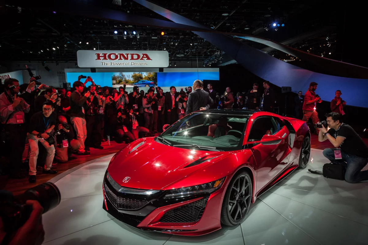 The production spec Acura NSX Version 2.0