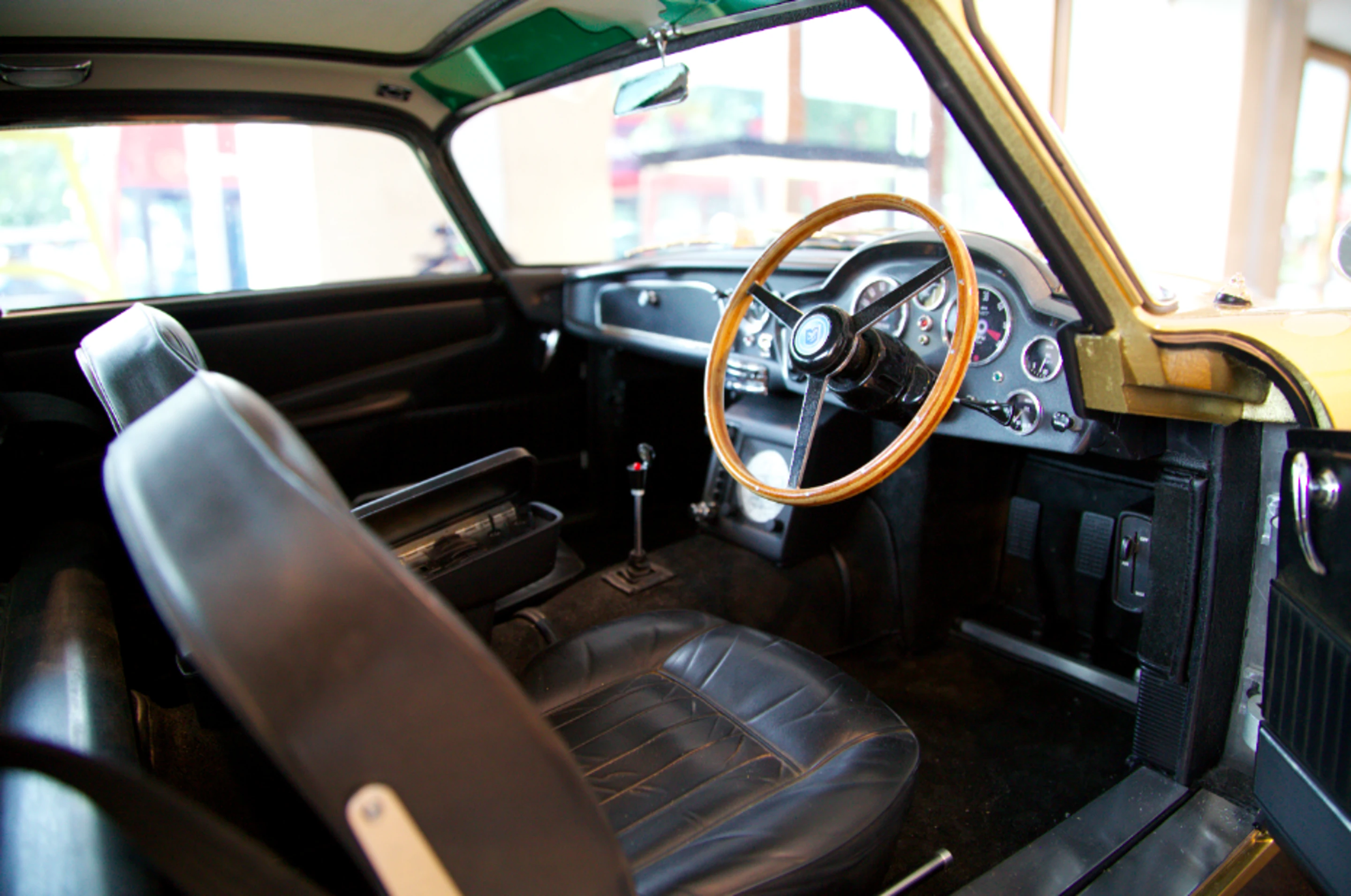 Interior of the replica DB5 (Image: Aston Martin)