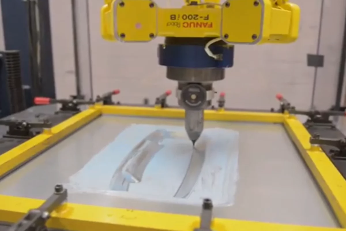 Ford Freeform Fabrication Technology produces sheet metal prototypes in hours instead of days or weeks