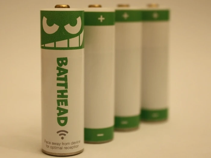 The Battheads themselves are AA-sized rechargeable NiMH batteries, each one containing a Bluetooth Smart Chip that allows it to communicate with your phone