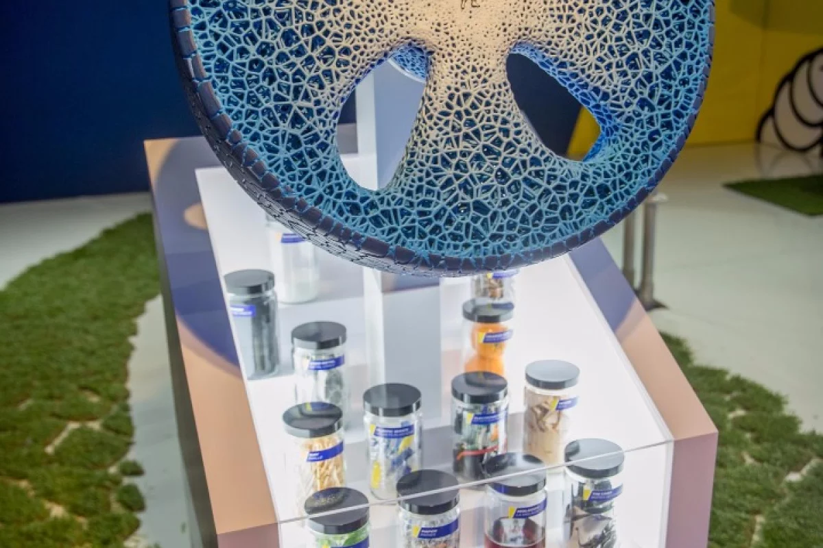 Michelin's Vision concept tire features a 3D-printed tread that can be "recharged" when necessary