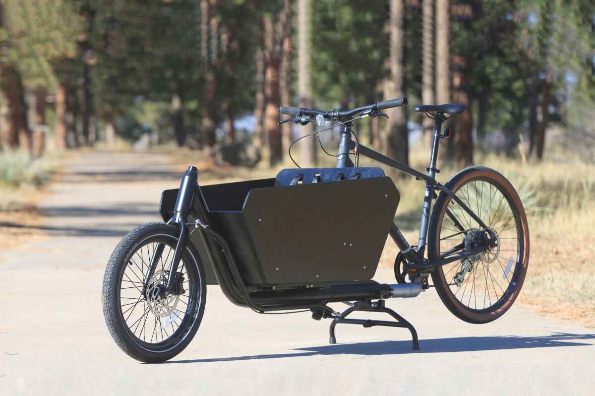 Bike kit transforms a regular ride into front-loading cargo hauler